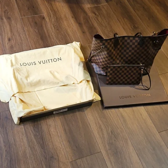 LOUIS VUITTON DAMIER EBENE NEO NEVERFULL GM - Picture 17 of 17